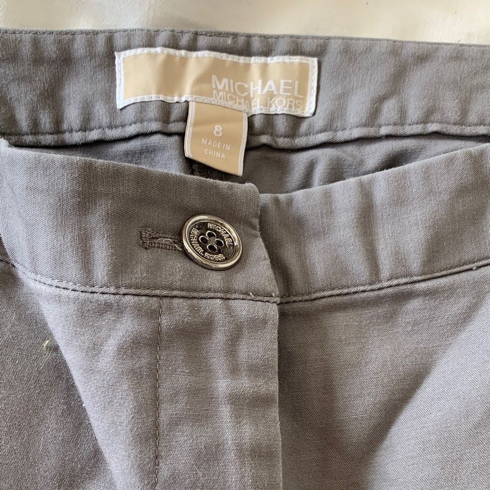 Michael Kors light Gray Chinos pants with Button Detail, zip pockets size 8 - Picture 2 of 9